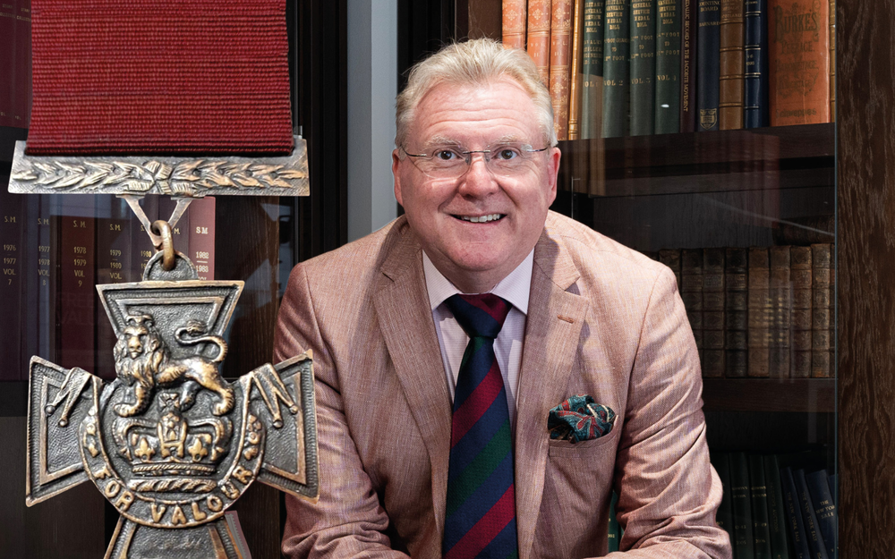 Mark Smith - 'For Valour'. The Story of the Victoria Cross